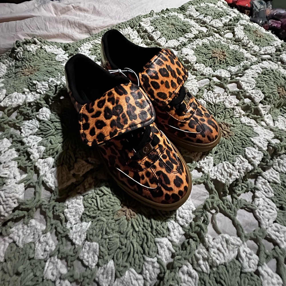 GBG Los Angeles Leopard Print Sneakers